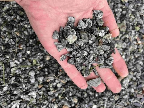 789 Stone (7 Stone / Pea Gravel / ⅜″ Washed Granite